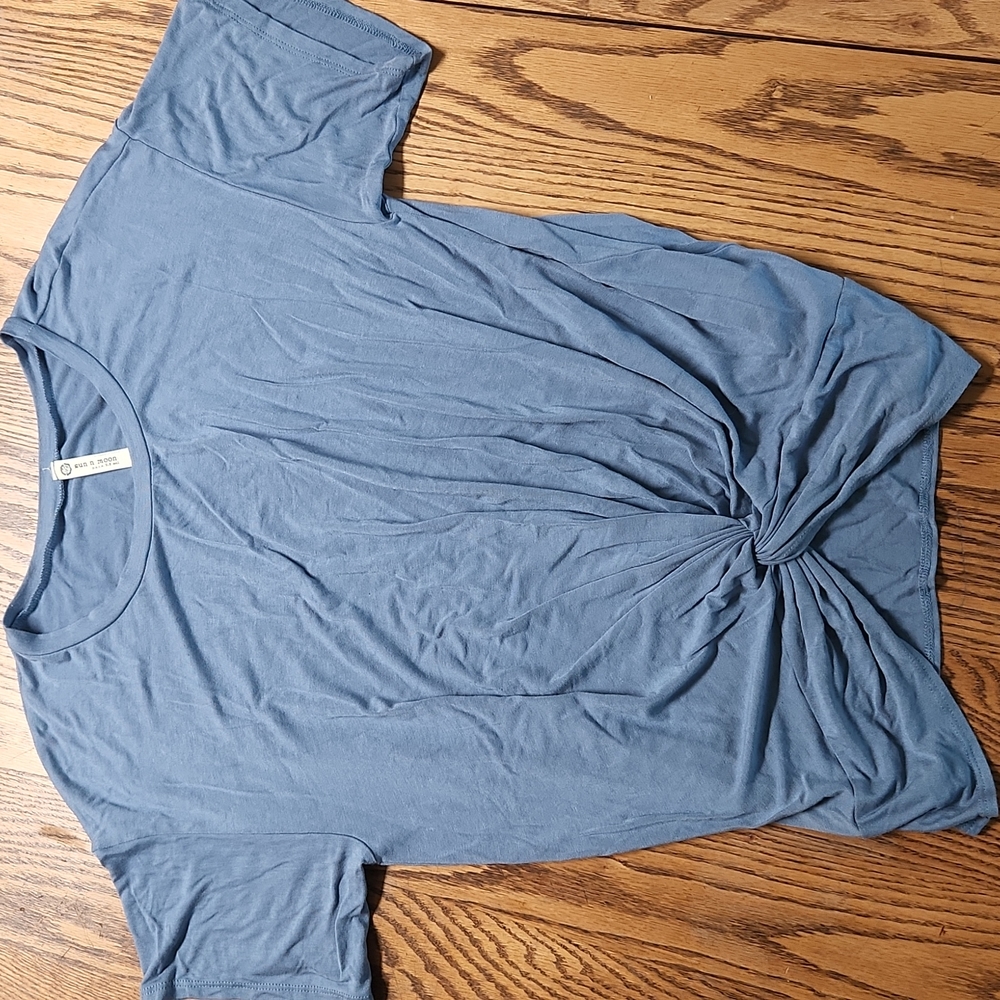 Sun n Moon t-shirt